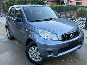 Daihatsu Terios 1.5 SVAJCARSKA, 6.199 €, 2010. Džip/SUV, Benzin | 1495 cm3, 171.430 km, 77kW (105 KS), Manuelni 5 brzina, 4/5 vrata, 5 sedišta, Kruševac