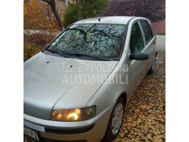 Fiat Punto 1.2 16v, 1.100 €, 2001. Hečbek, Benzin | 1242 cm3, 310.000 km, 55kW (75 KS), Manuelni 5 brzina, 4/5 vrata, 5 sedišta, Rusko Selo