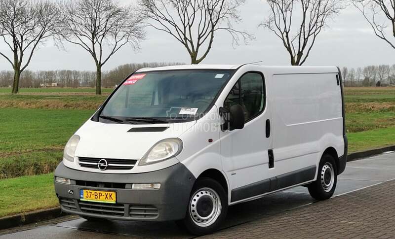 Opel vivaro delovi