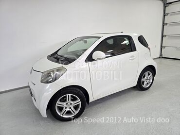 Toyota iQ 1.3 Aut, 5.500 €, 2010. Hečbek, Benzin | 1329 cm3, 145.500 km, 72kW (98 KS), Automatski / poluautomatski, 2/3 vrata, 4 sedišta, Kovin