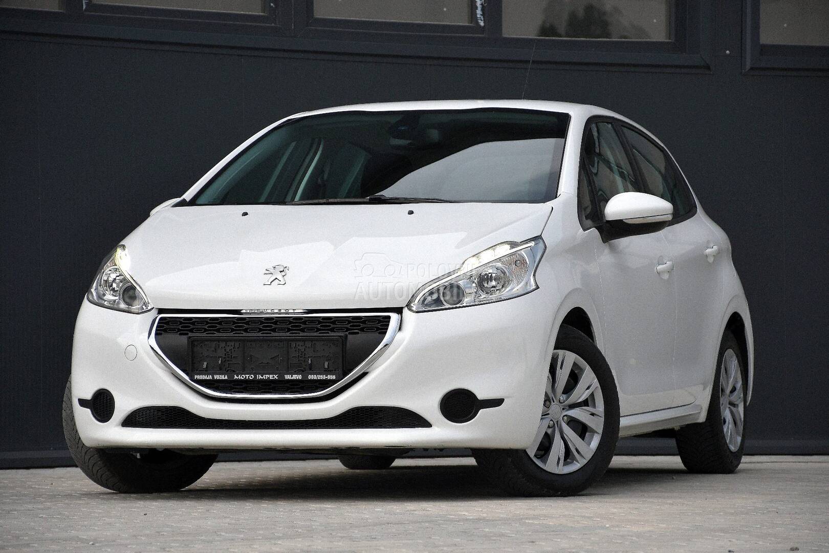 Peugeot 208 1.2 VTI / CH