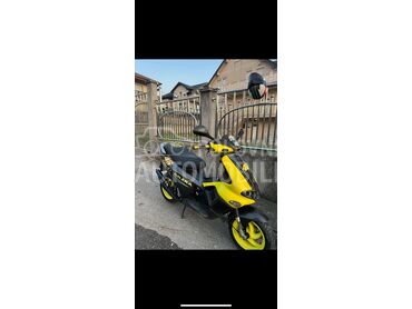 Gilera Runner 49cc, 1.450 €, 2002. , 49 cm3, 16.200 km, 6kW (8 KS), Moped, Novi Pazar