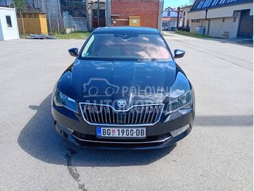 Škoda Superb (može zamena), 15.950 €, 2016. Hečbek, Dizel | 2000 cm3, 335.000 km, 140kW (190 KS), Automatski / poluautomatski, 4/5 vrata, 5 sedišta, Beograd