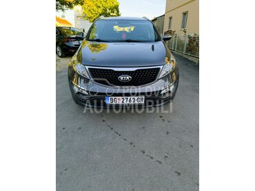 Kia Sportage, 10.300 €, 2015. Džip/SUV, Dizel | 1685 cm3, 230.000 km, 85kW (116 KS), Manuelni 6 brzina, 4/5 vrata, 5 sedišta, Beograd