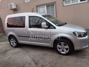 Volkswagen Caddy 2.0, 7.400 €, 2012. Monovolumen (MiniVan), Benzin + Metan (CNG) | 1984 cm3, 215.000 km, 80kW (109 KS), Manuelni 5 brzina, 4/5 vrata, 5 sedišta, Pančevo