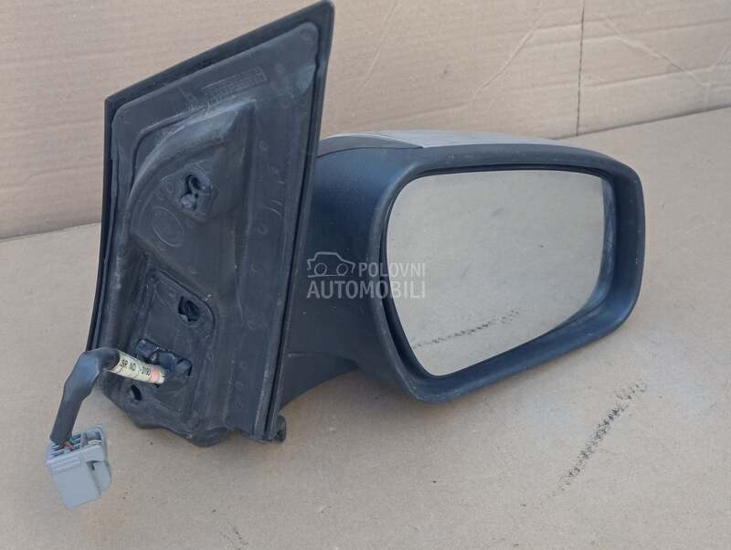 Retrovizor desni za Ford Focus od 2004. do 2008. god. - E9014292