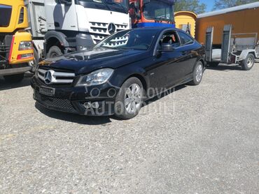 Mercedes Benz C 180 18 cgi, 6.000 €, 2012. Kupe, Benzin | 1796 cm3, 220.000 km, 115kW (156 KS), Manuelni 6 brzina, 2/3 vrata, 4 sedišta, Niš
