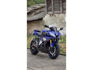 Yamaha YZF-R6 (može zamena), 5.500 €, 2006. , 600 cm3, 44.000 km, 95kW (129 KS), Sport / Super sport, Stari Banovci