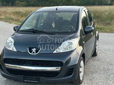 Peugeot 107, 3.300 €, 2009. Hečbek, Benzin | 998 cm3, 175.000 km, 50kW (68 KS), Manuelni 5 brzina, 4/5 vrata, 4 sedišta, Kraljevo