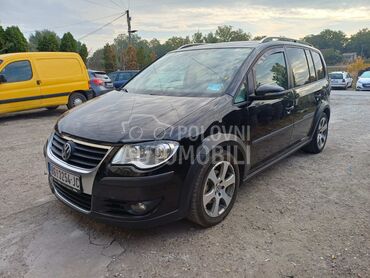 Volkswagen Touran, 5.500 €, 2009. Monovolumen (MiniVan), Dizel | 1968 cm3, 241.400 km, 103kW (140 KS), Manuelni 6 brzina, 4/5 vrata, 5 sedišta, Obrenovac