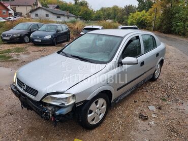 Opel Astra G regg dugo dobra, 799 €, 2002. Limuzina, Benzin | 1400 cm3, 339.000 km, 55kW (75 KS), Manuelni 5 brzina, 4/5 vrata, 5 sedišta, Beograd