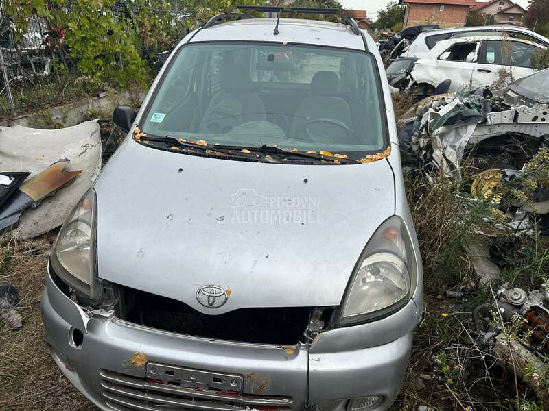 Delovi za Toyota Yaris Verso 2000 
