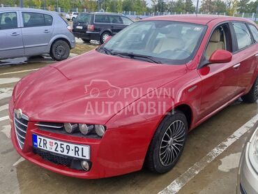 Alfa Romeo 159 (može zamena), 2.900 €, 2006. Karavan, Dizel | 1910 cm3, 310.000 km, 110kW (150 KS), Manuelni 6 brzina, 4/5 vrata, 5 sedišta, Zrenjanin
