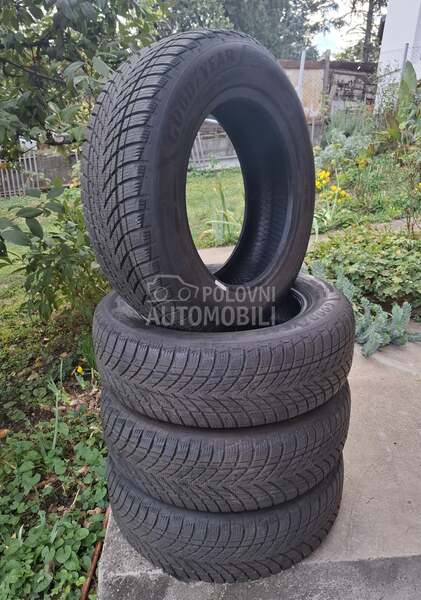 Goodyear 195/65 R15 Zimska