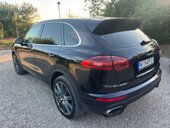 Porsche Cayenne (može zamena)