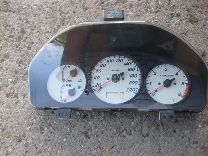 Km sat za dizela za Mazda Premacy od 2001. do 2005. god.
