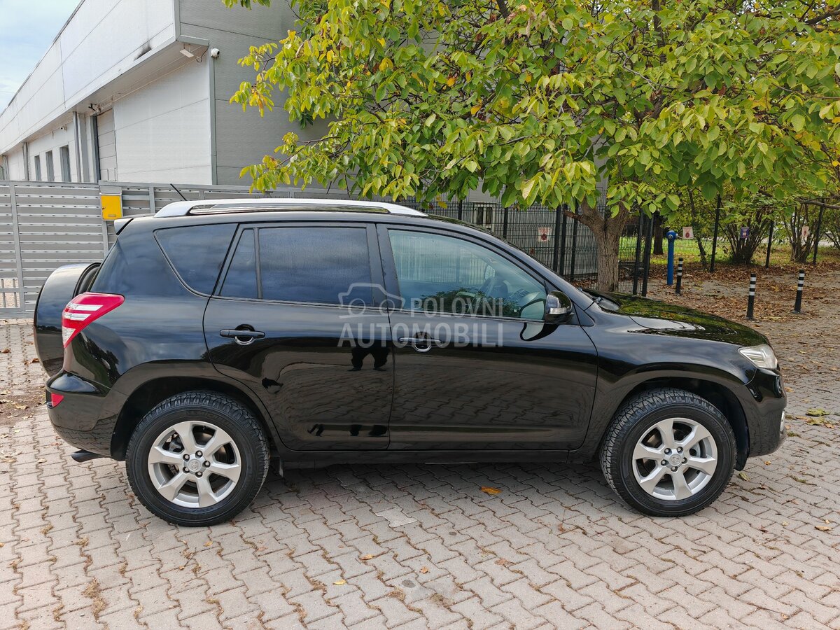 Toyota RAV 4 T O P / 4 Ks 4