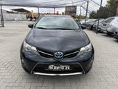 Toyota Auris 1.8 Hybrid