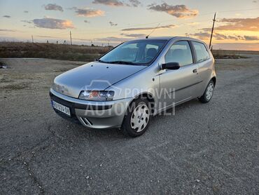 Fiat Punto 1.2b, 750 €, 2002. Hečbek, Benzin | 1242 cm3, 240.000 km, 59kW (80 KS), Manuelni 5 brzina, 2/3 vrata, 5 sedišta, Putinci