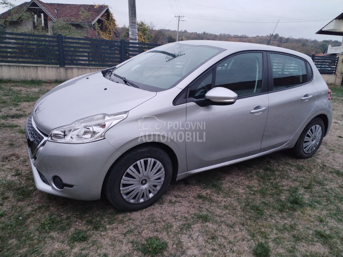 Peugeot 208 1.2