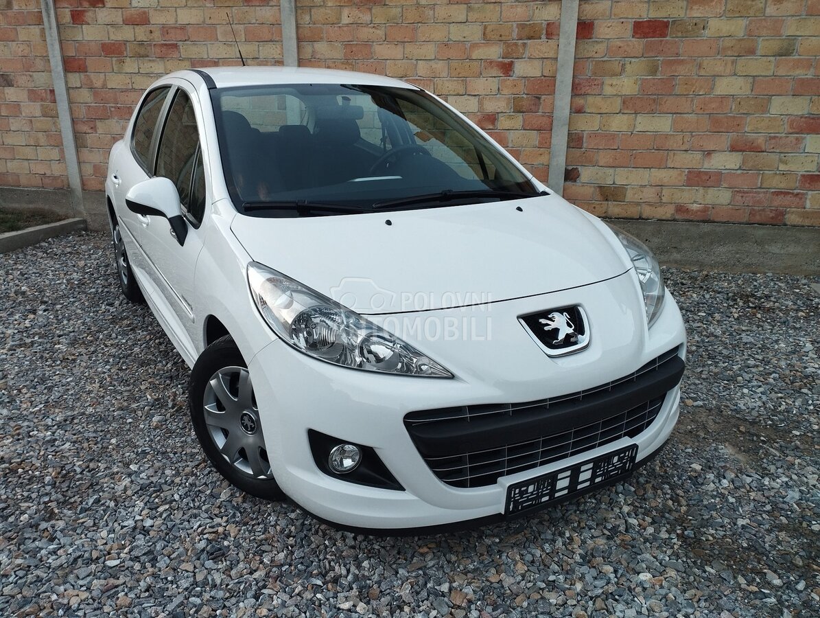 Peugeot 207 1.4 Style
