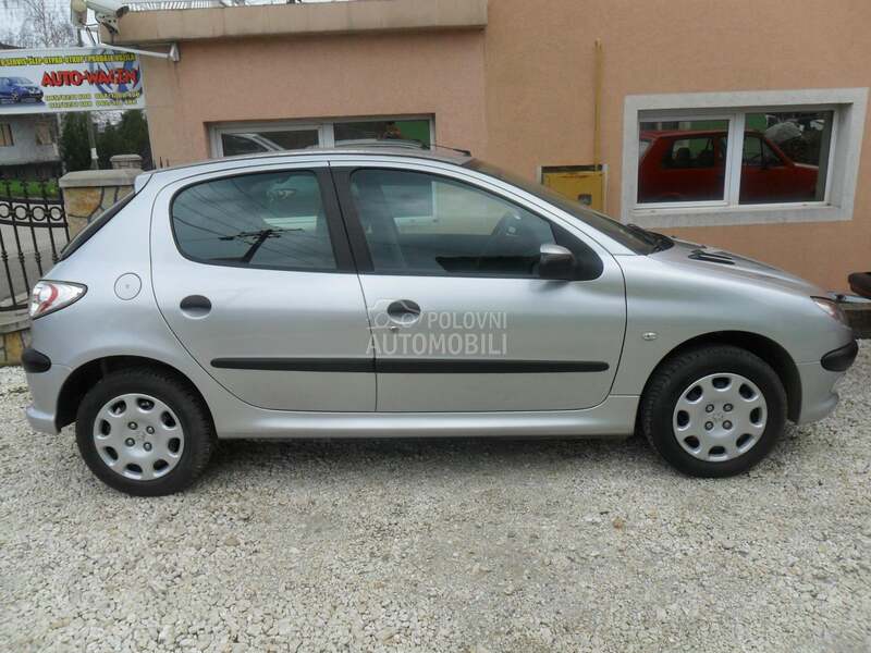 Delovi za Peugeot 206