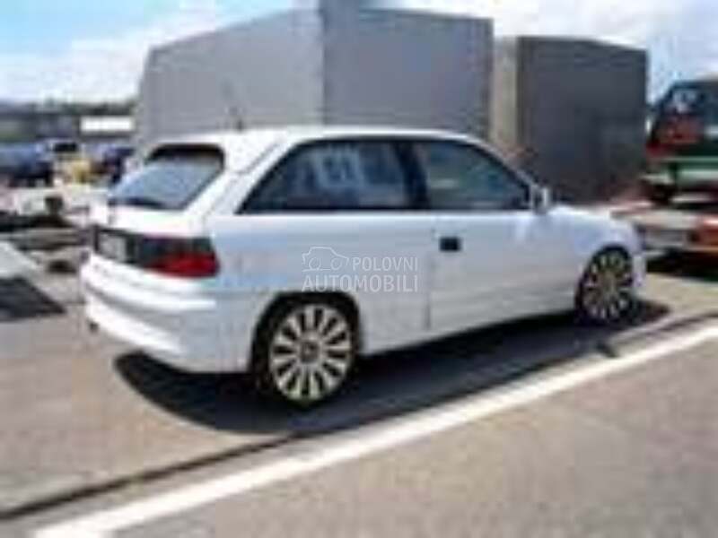 Svetla za Opel Astra F