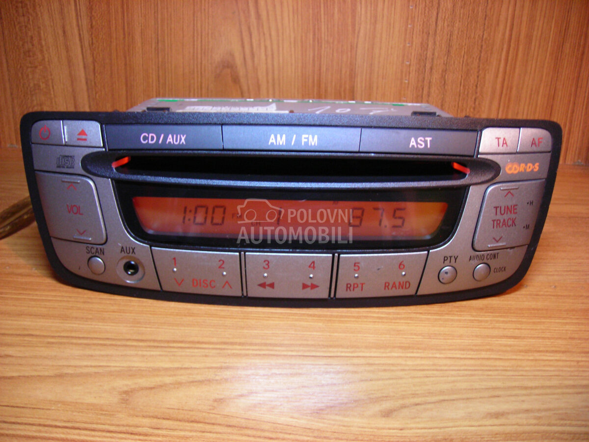 Fabricki CD aux za Citroen C1