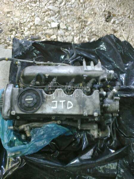 Glava motora za Alfa Romeo 156