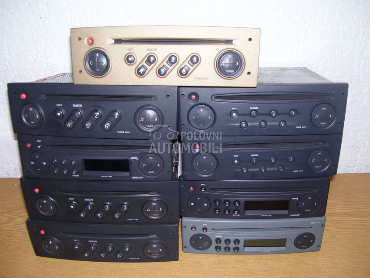 Fabricki cd plajer za Renault Clio, Espace, Grand Espace ...