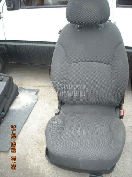 Sedista za Fiat Stilo