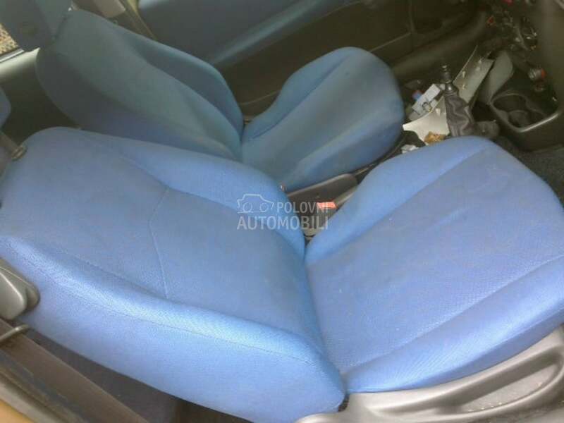Sedista za Fiat Punto