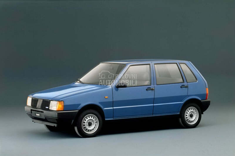 Svetlosna grupa za Fiat Uno