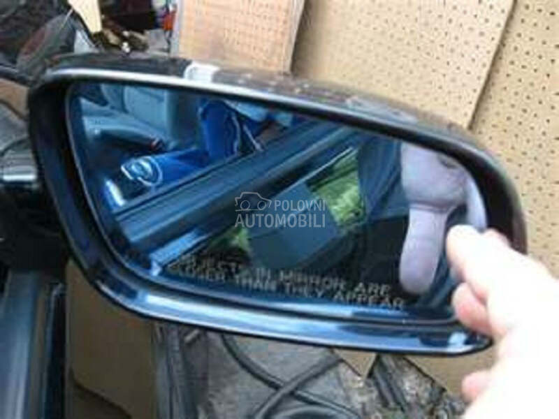 Staklo retrovizora za BMW 114, 116, 118 ...
