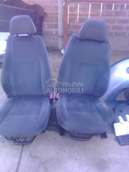 Sedista za Alfa Romeo 147