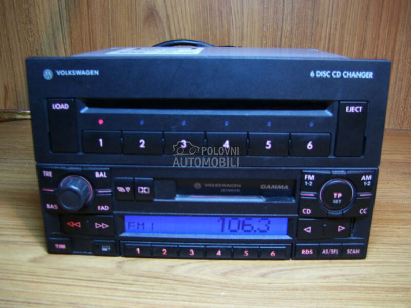 Radio i cd sarzer za Volkswagen Golf 4, Passat B4, Polo