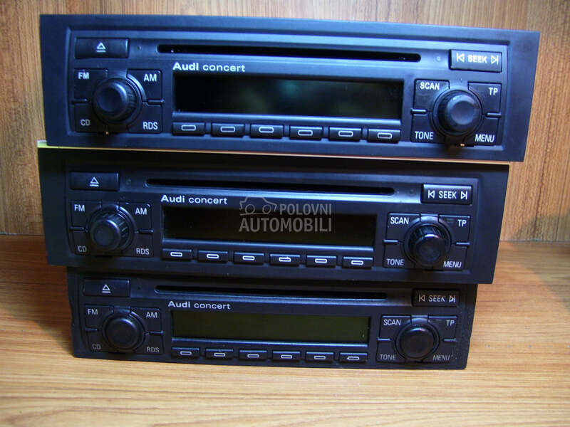 Fabricki cd radio za Audi A2, A3, A4 ...