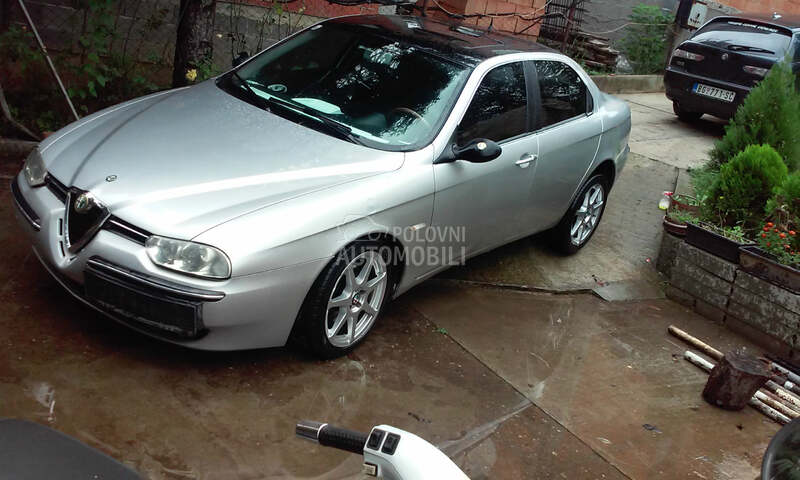 Hauba za Alfa Romeo 147, 156