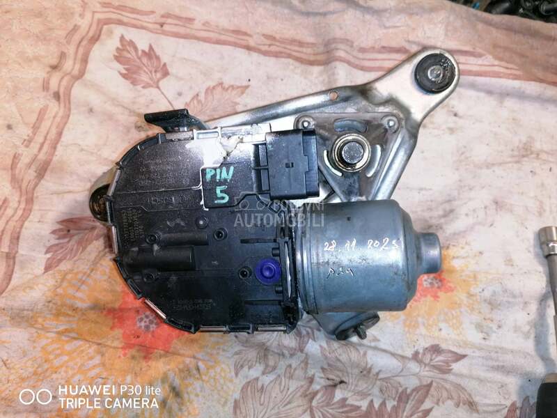 Motor brisaca P 508 ablenderi za Peugeot 206, 206 plus, 207 ...