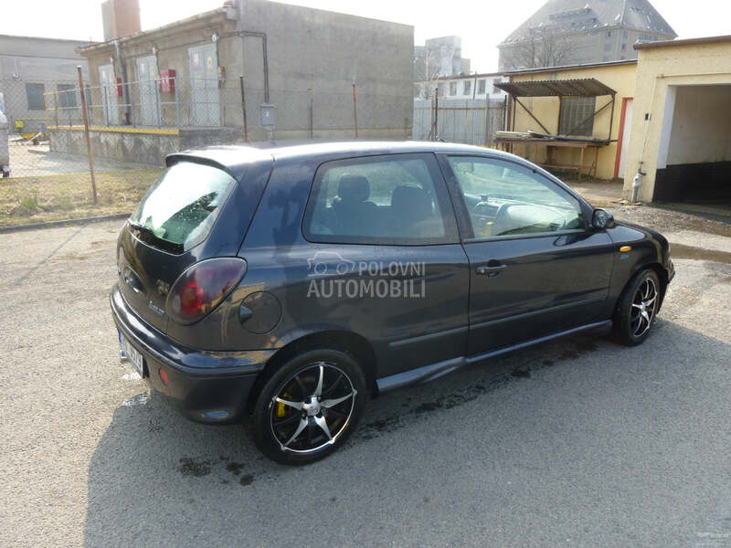 Fiat Bravo - kompletan auto u delovima