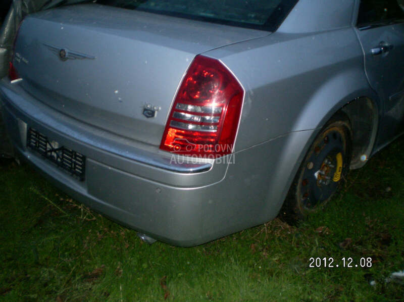 Chrysler 300M - kompletan auto u delovima