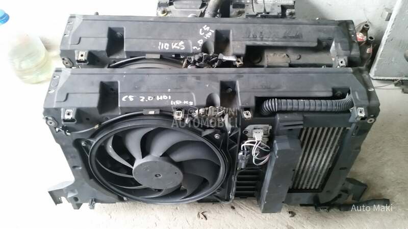 Komplet prsa za Citroen C5