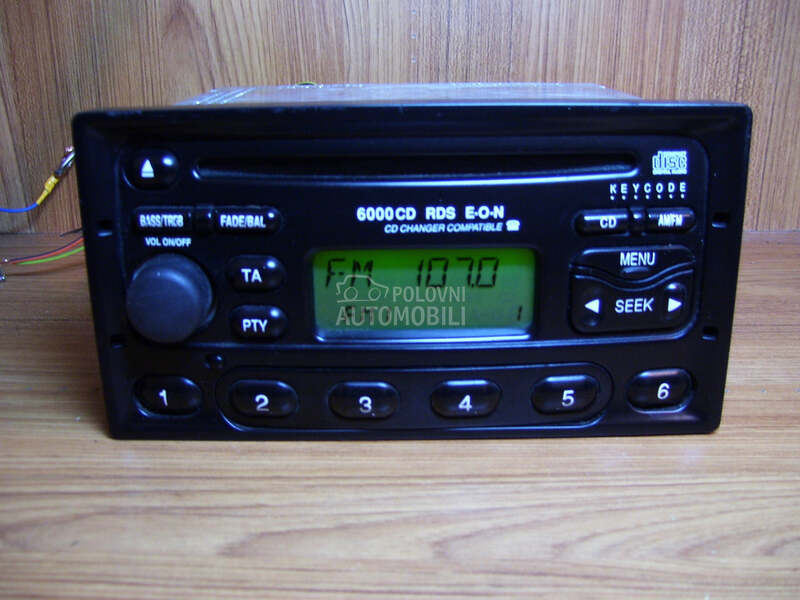 Fabricki cd plajer za Ford Galaxy