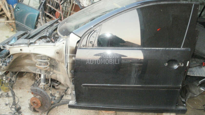 Delovi za Volkswagen Golf 5