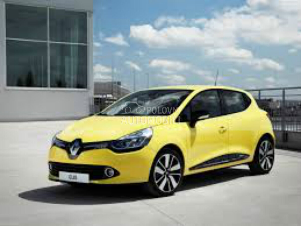 Renault Clio - kompletan auto u delovima
