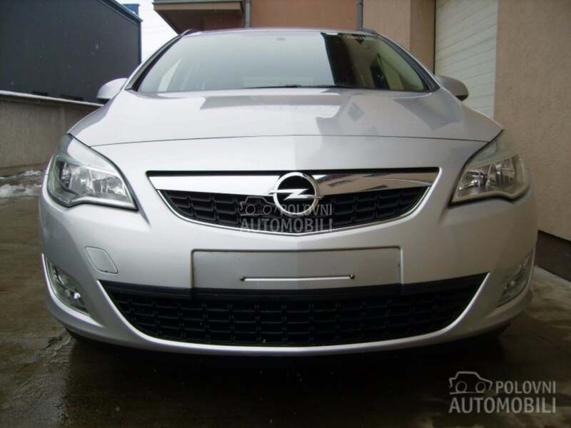 DELOVI OPEL ASTRA G H J K L