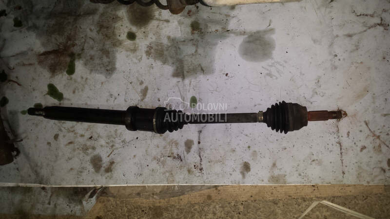 Poluosovina za Ford Fiesta od 2002. do 2008. god.
