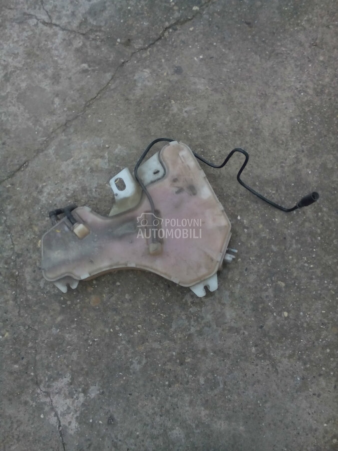 Rezervoar aditiva za Peugeot 407