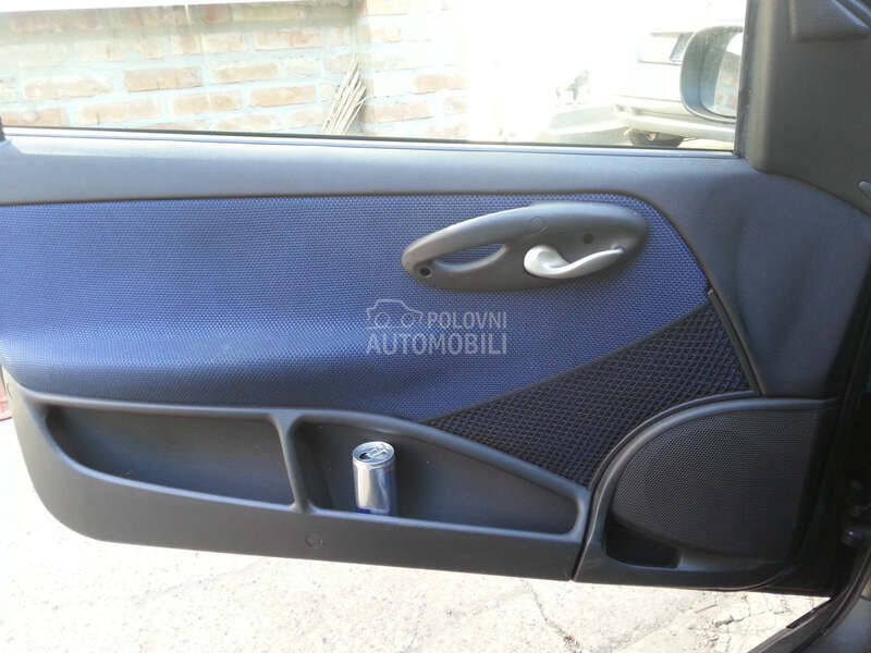 Sedista za Fiat Punto