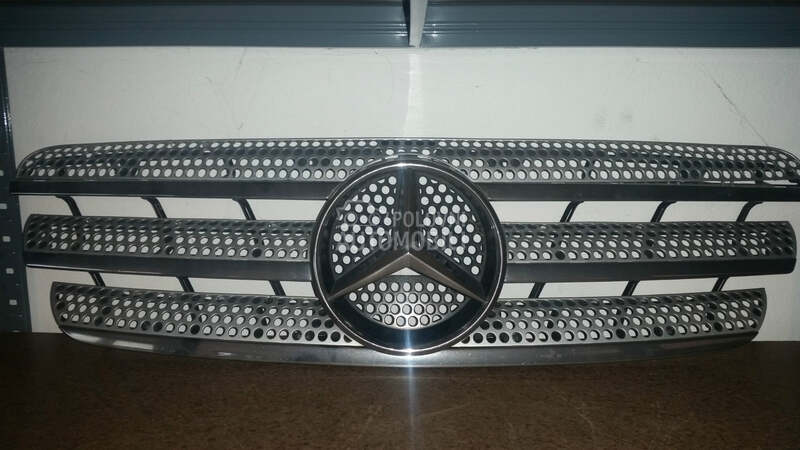 Maska za Mercedes Benz ML 55 AMG